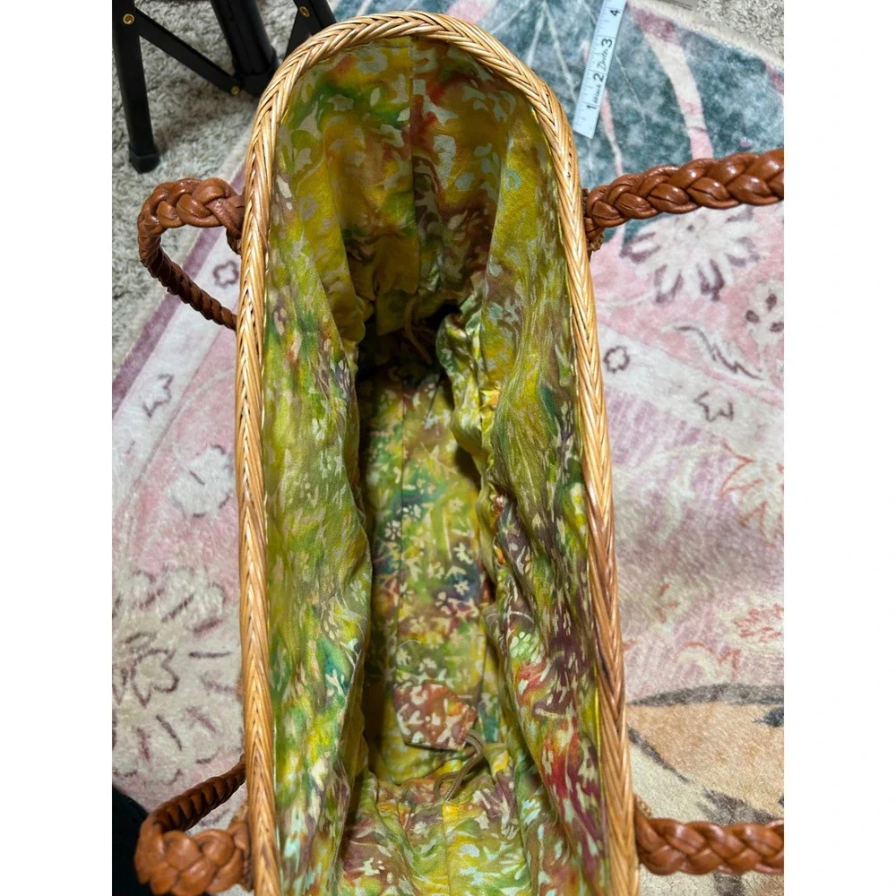 Vintage Rattan Tote Bag Floral Batik Drawstring Brown Woven‎ Straw Shoulder Bag