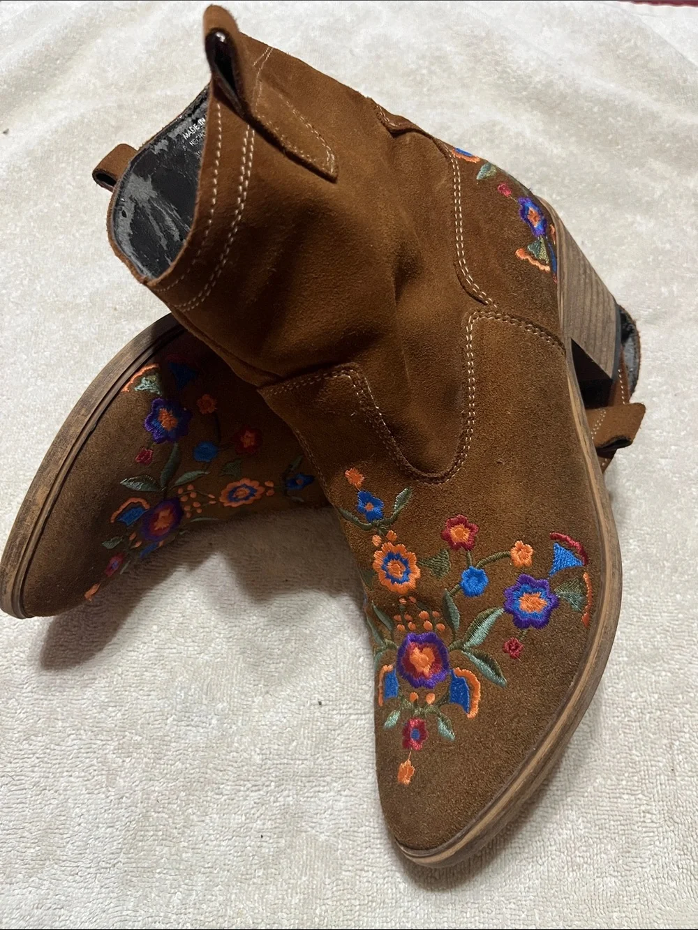 N/A stylish brown