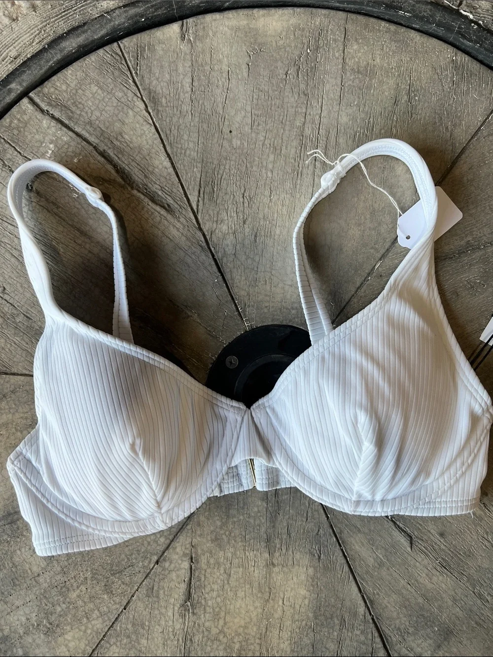Shade & Shore White Ribbed Underwire Swim Bra BT