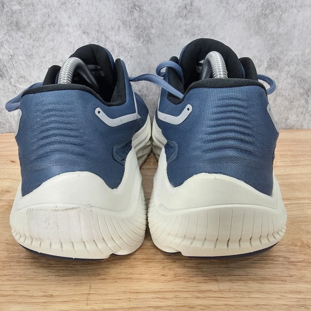 Altra brand model