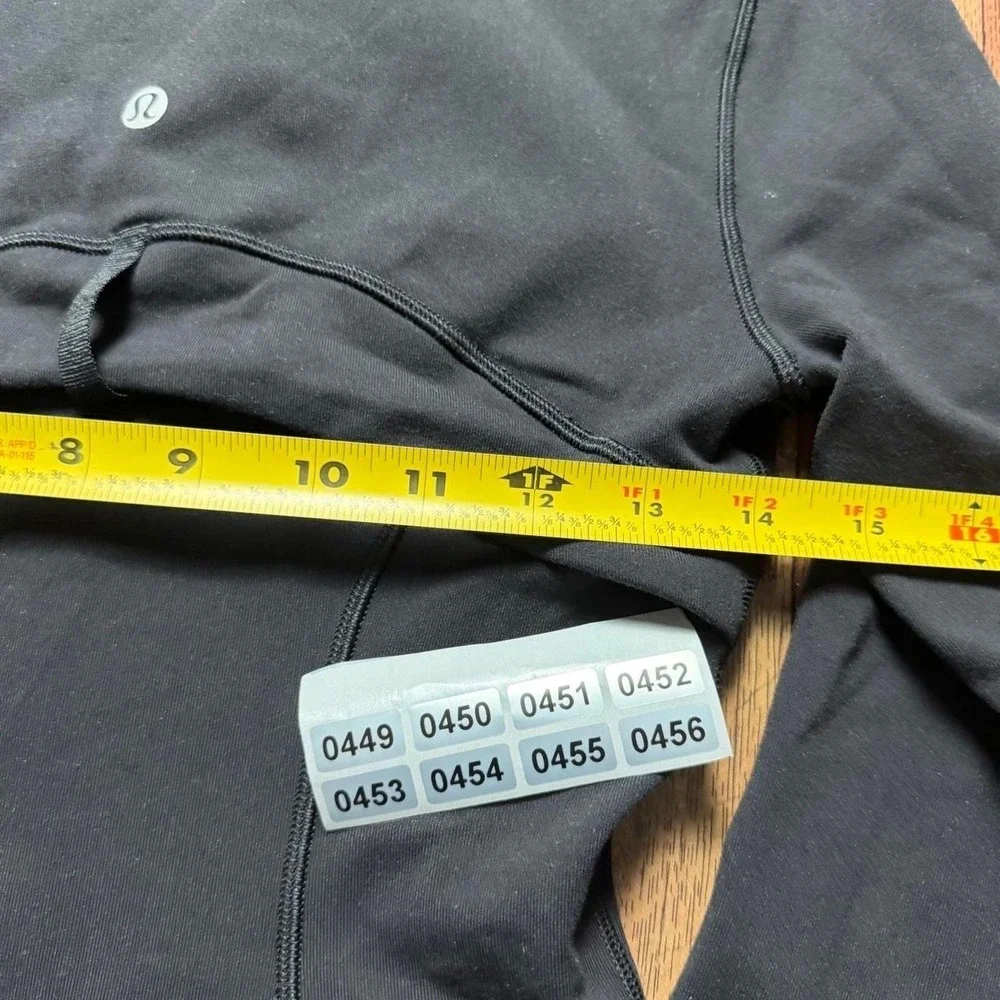 Lululemon Women's Black Running Fitted Define Jacket Size 2