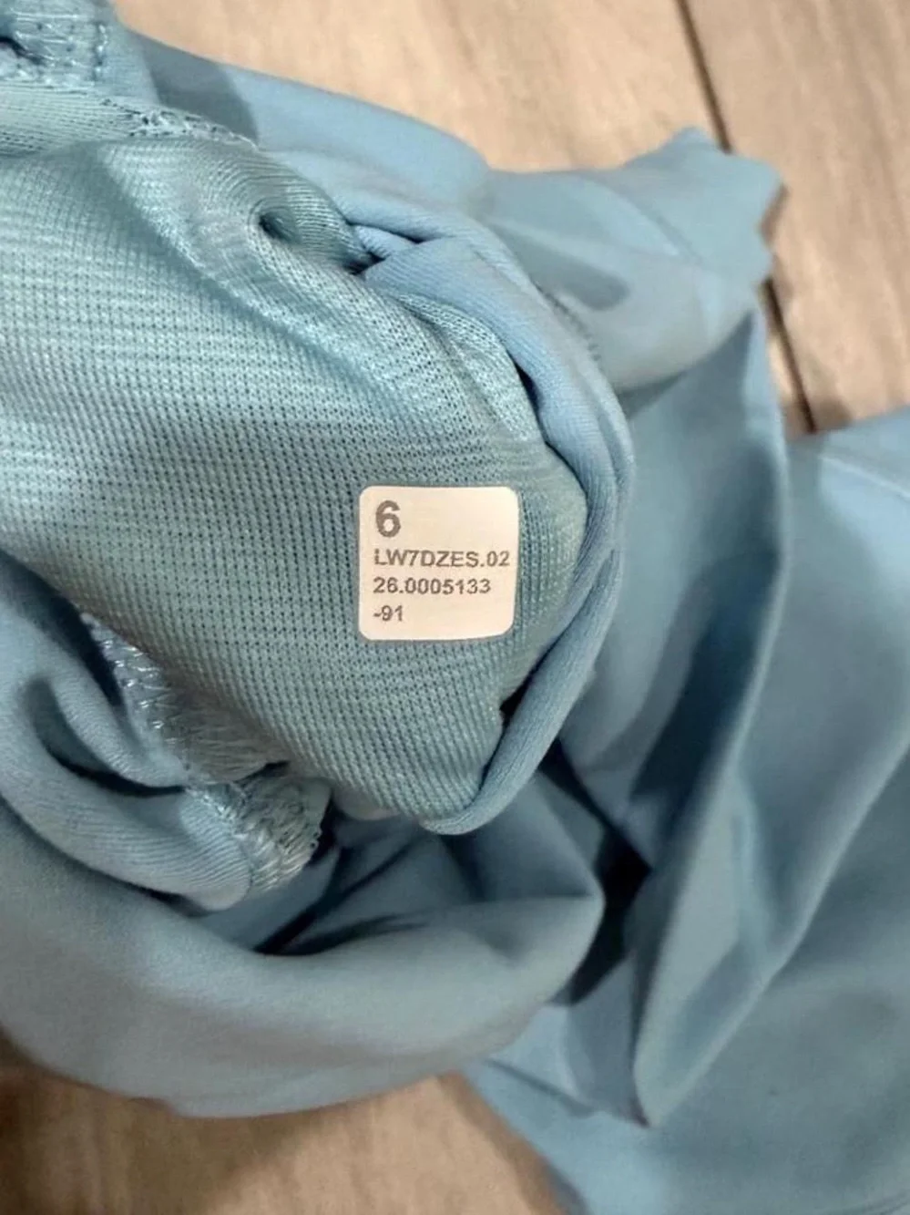 lululemon athletica Women’s Align No Line HR Short 4” in Seaform Color  — Size 6