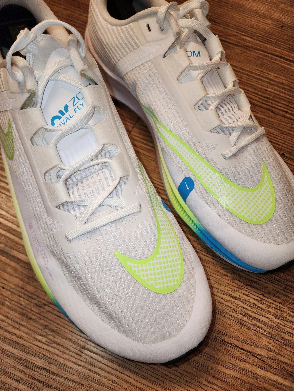 Nike breathable white