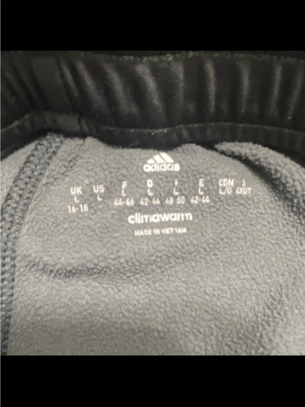 adidas essentials relaxed look