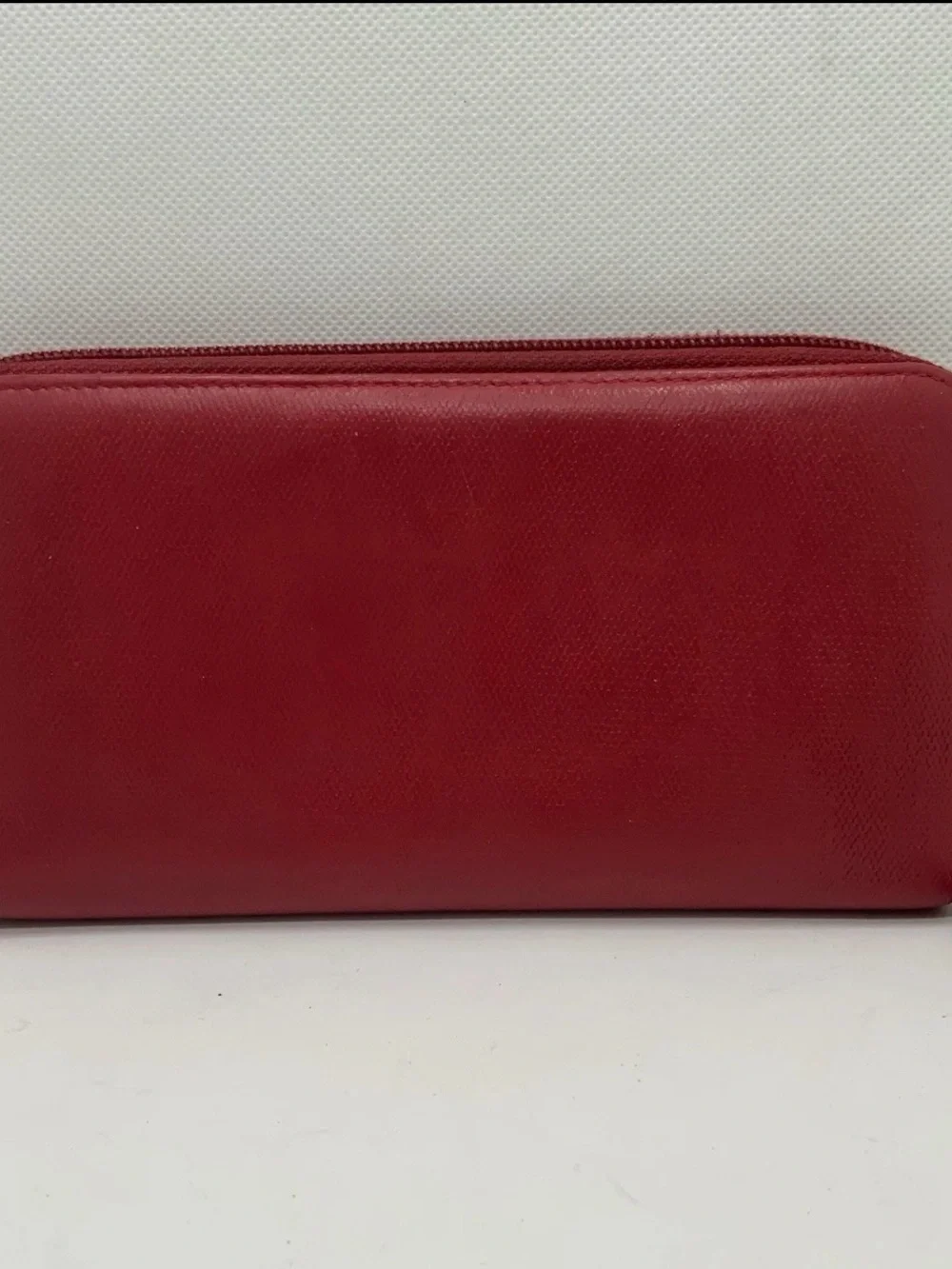 CHANEL elegant zip