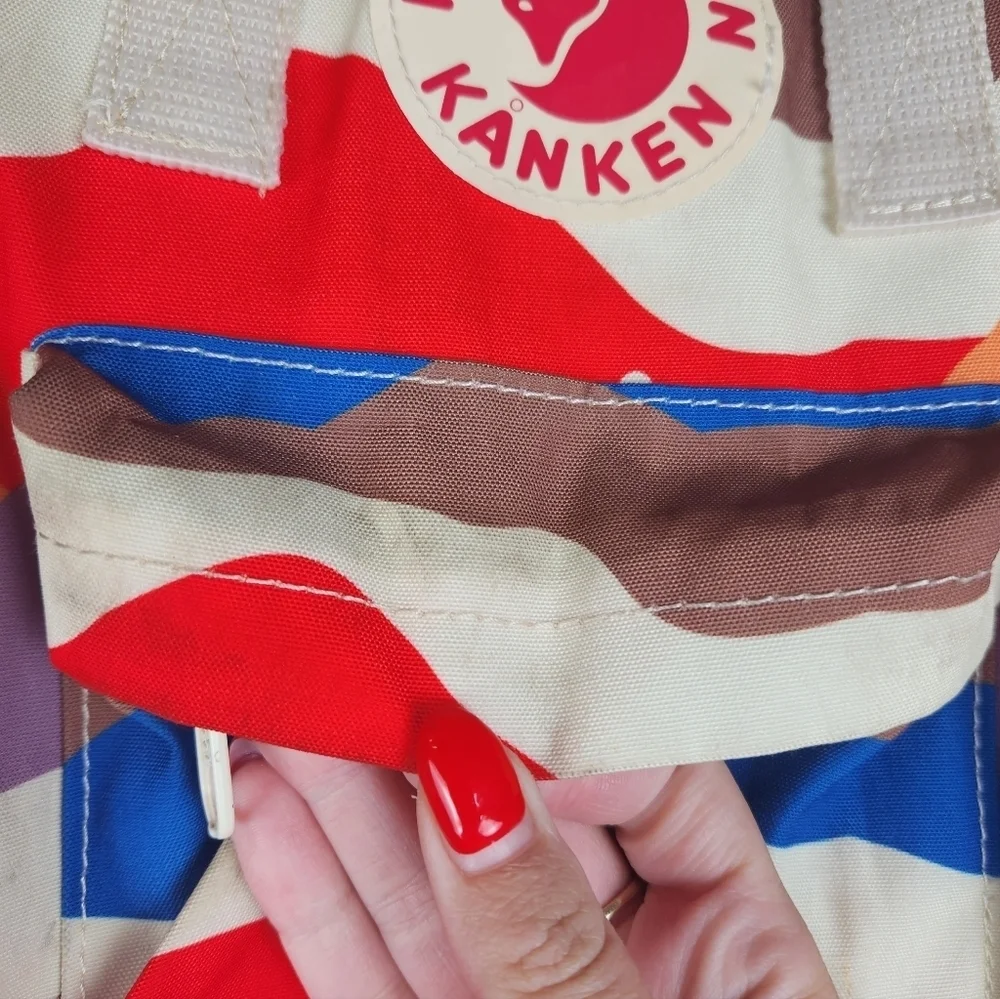 Fjällräven Kånken Mini Backpack – Multicolor Camo Print