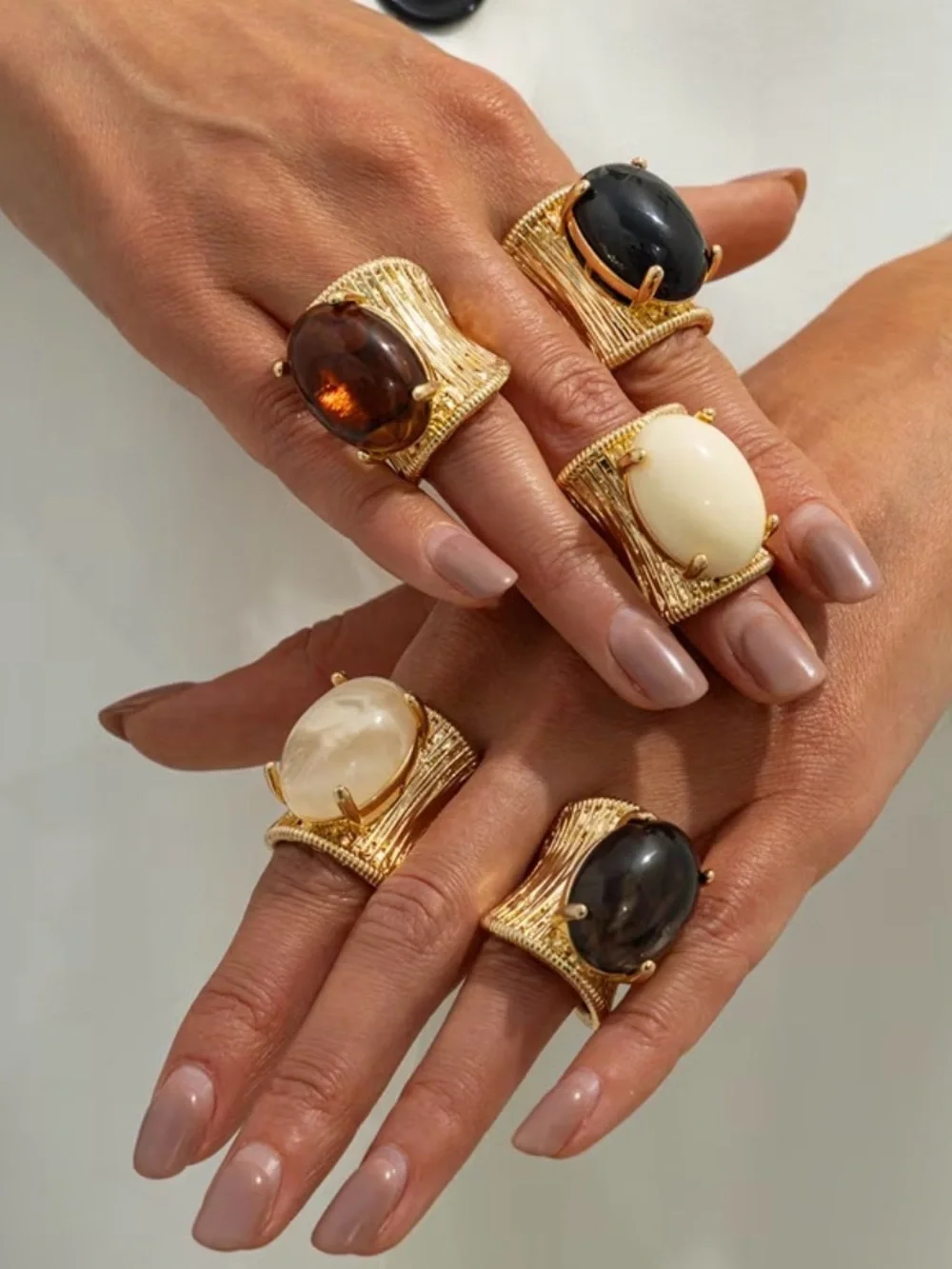 Big Jewelry Co textured look cabochon