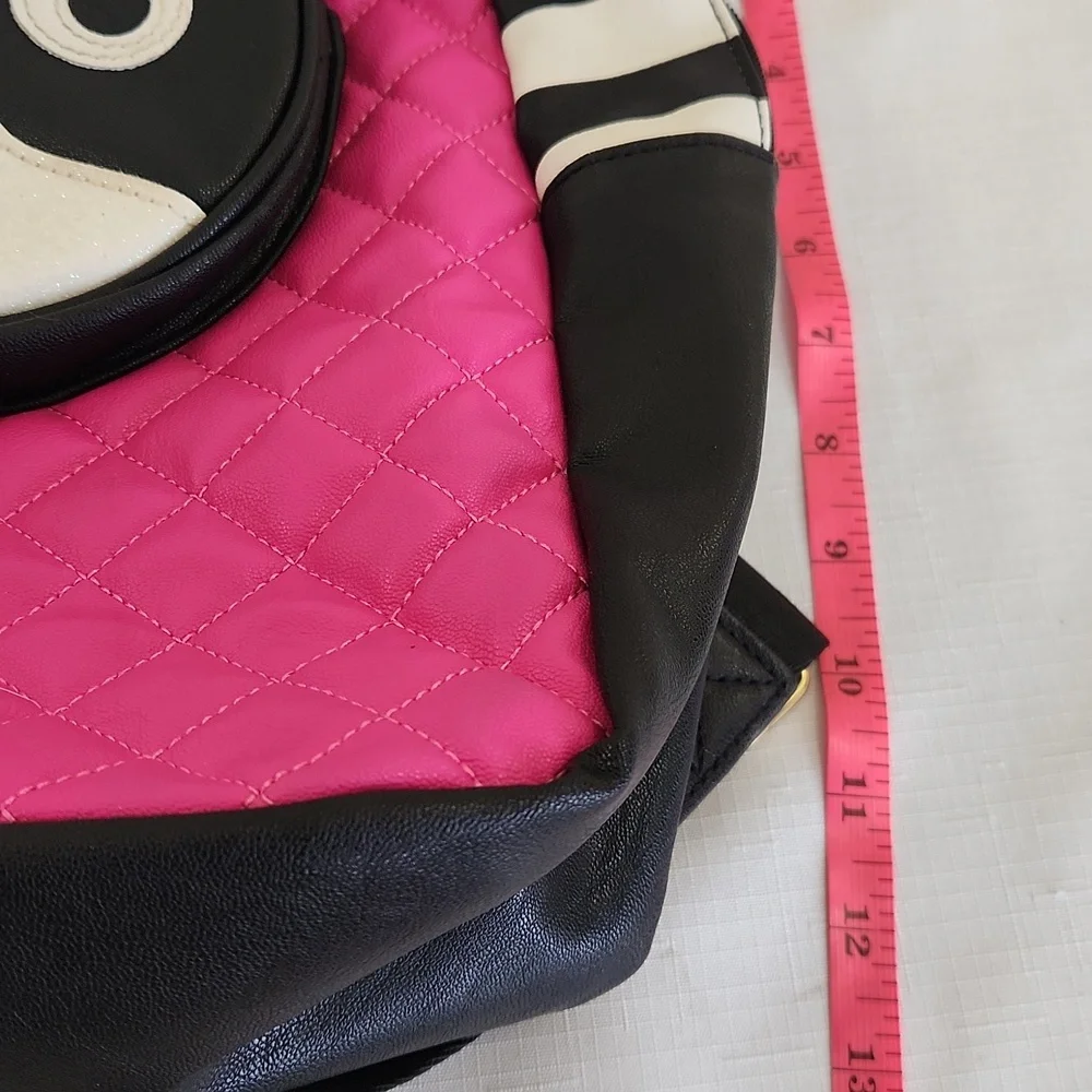 Betsey Johnson frenchie storage straps
