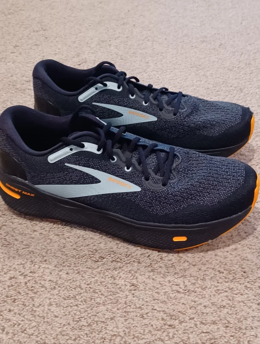 Brooks ghost max