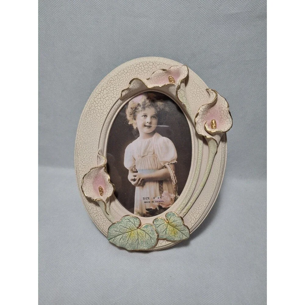 Vintage 90s Molded Resin Oval Picture Frame 3D Calla Lilies 4x6 Cottage Whimsy