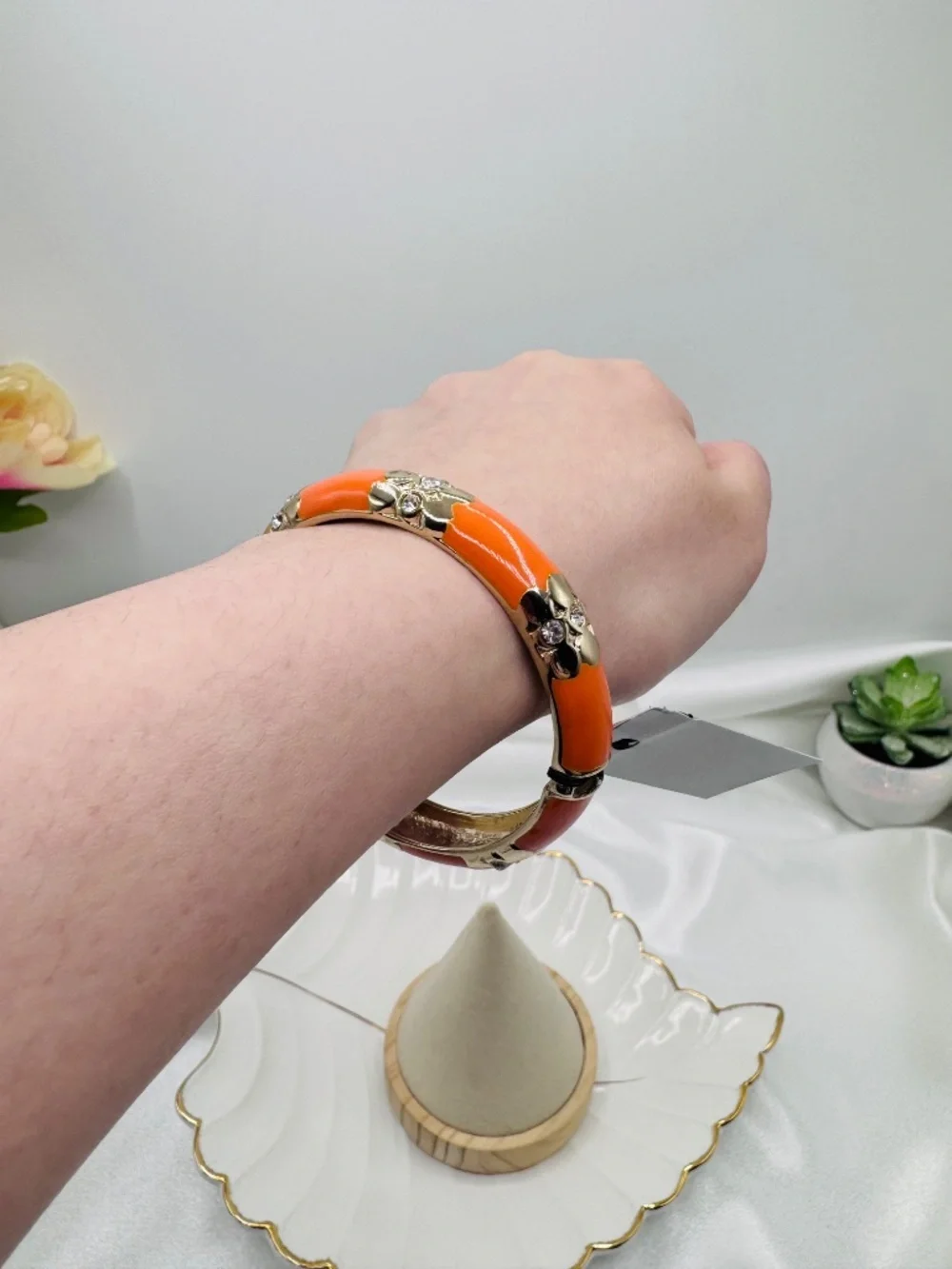 N/A orange enamel