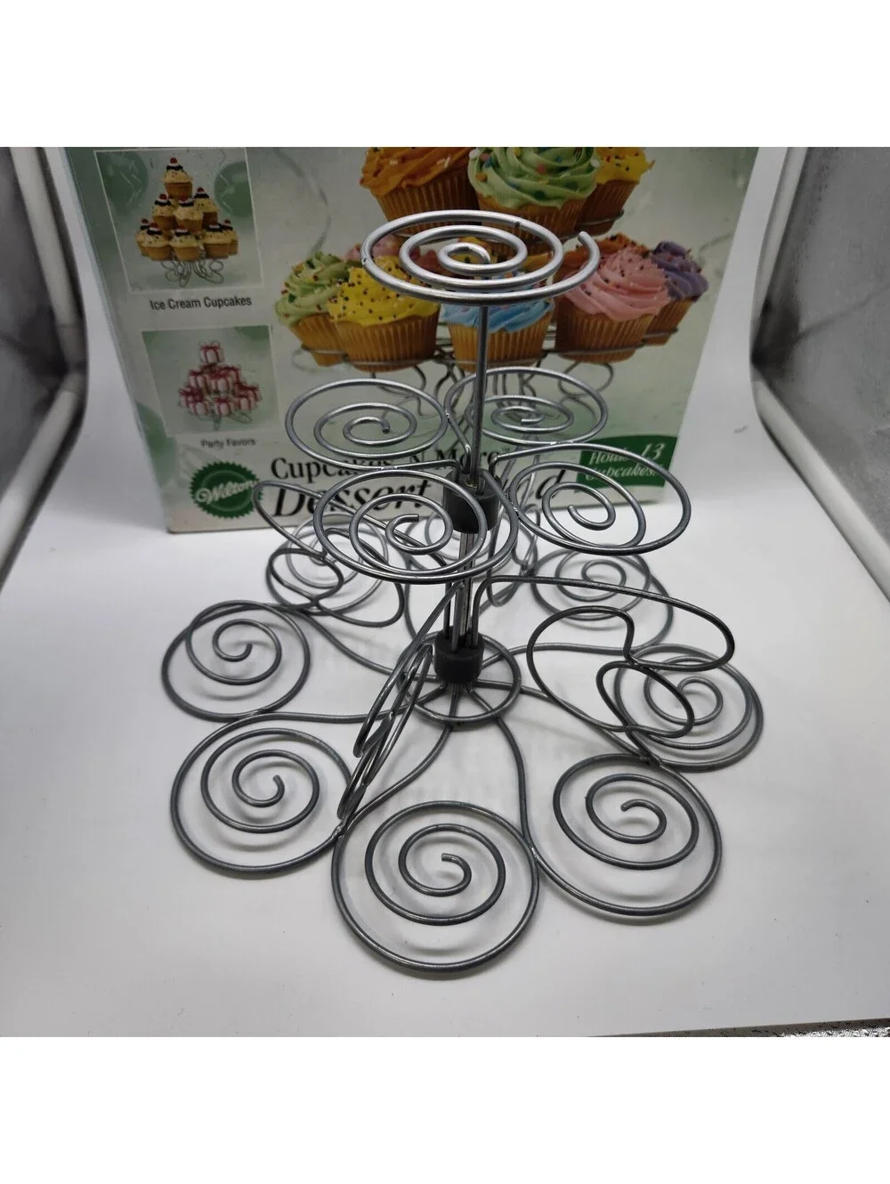 Wilton Cupcakes N More Dessert Stand 13 Cupcake Metal Display Holder w/ Box