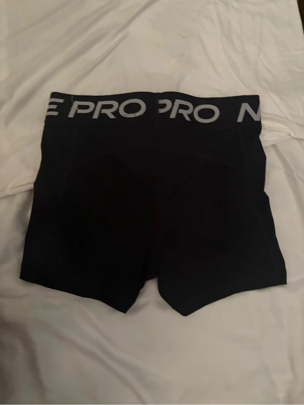 Nike Pro Women's Black Compression Shorts