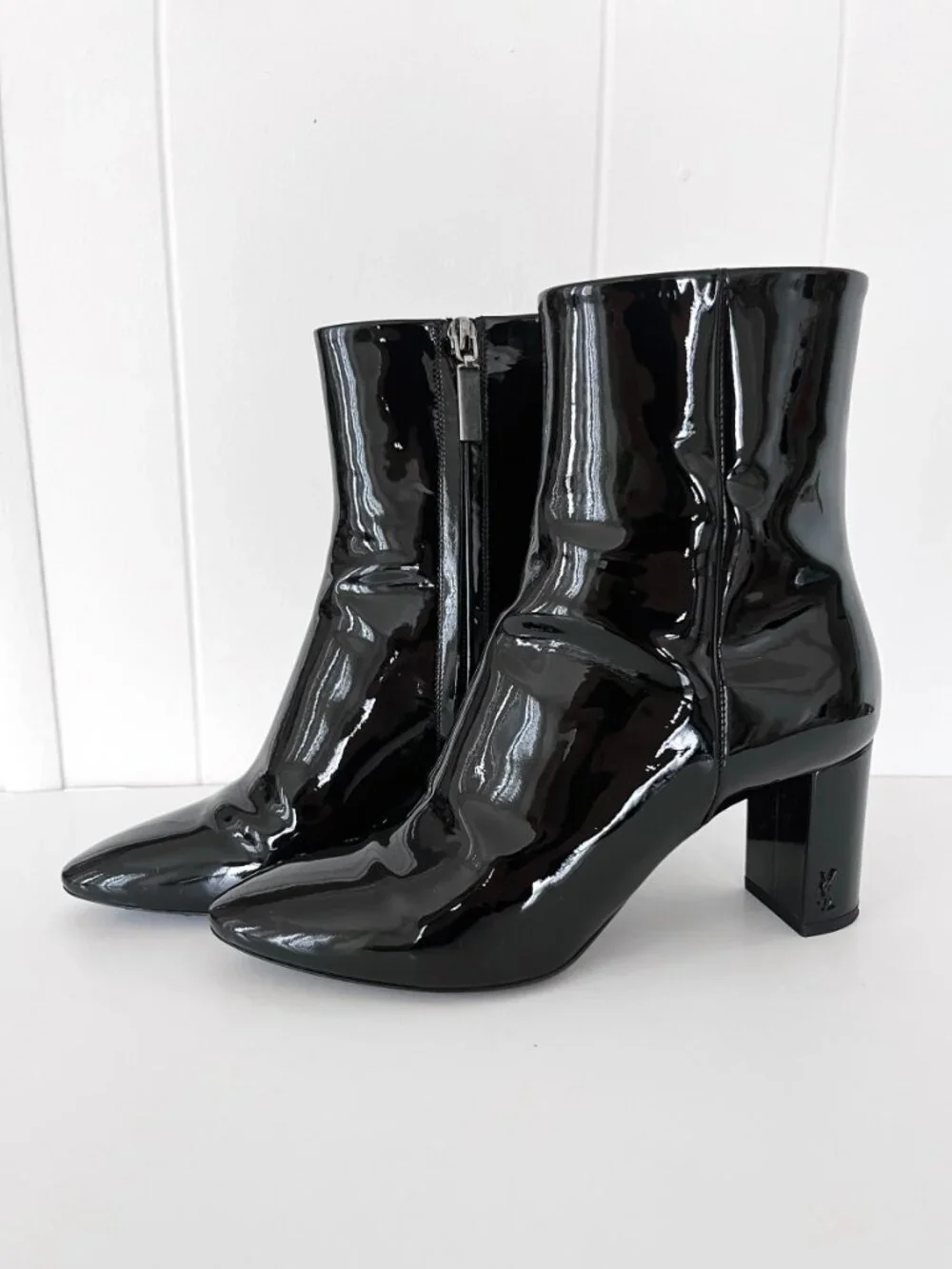 Saint Laurent YSL Loulou patent leather boots