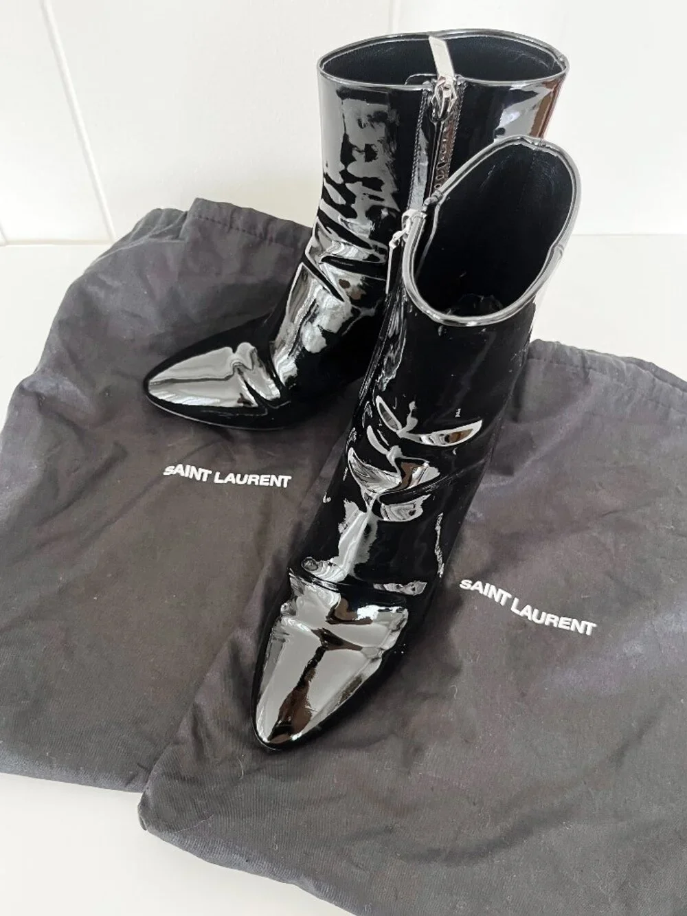 Saint Laurent YSL Loulou patent leather boots