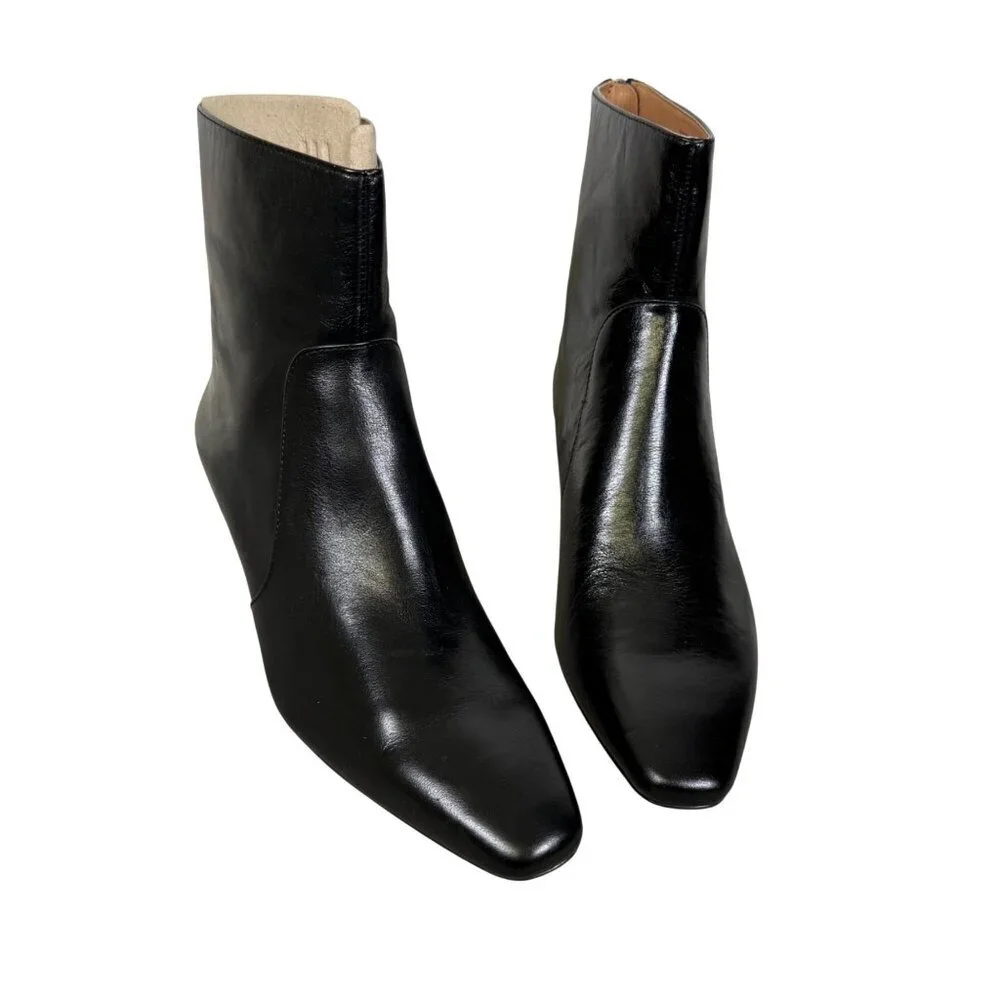 Madewell The Dimes Kitten-Heel Boot in Crinkle Leather NN026 Modern Elegance