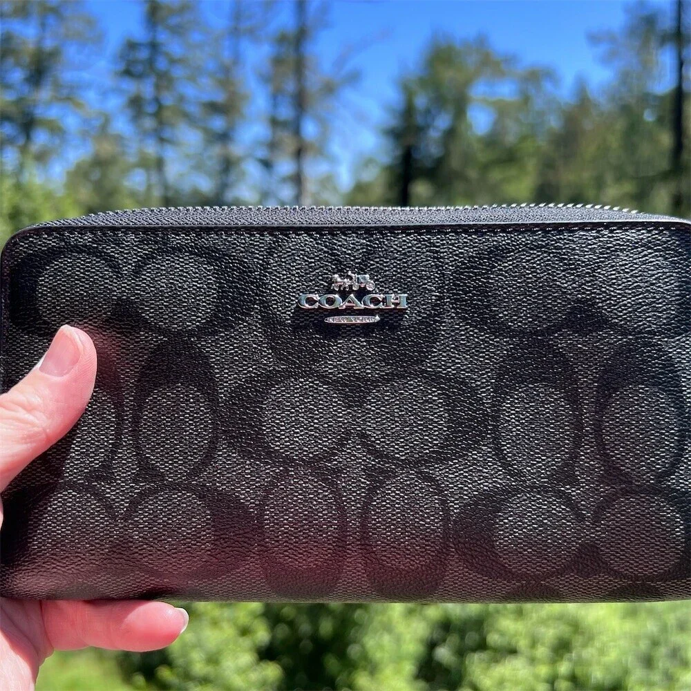 COACH Long Zip-Around Wallet Black/Gray Signature Canvas Silver Hardware AUTHNTC