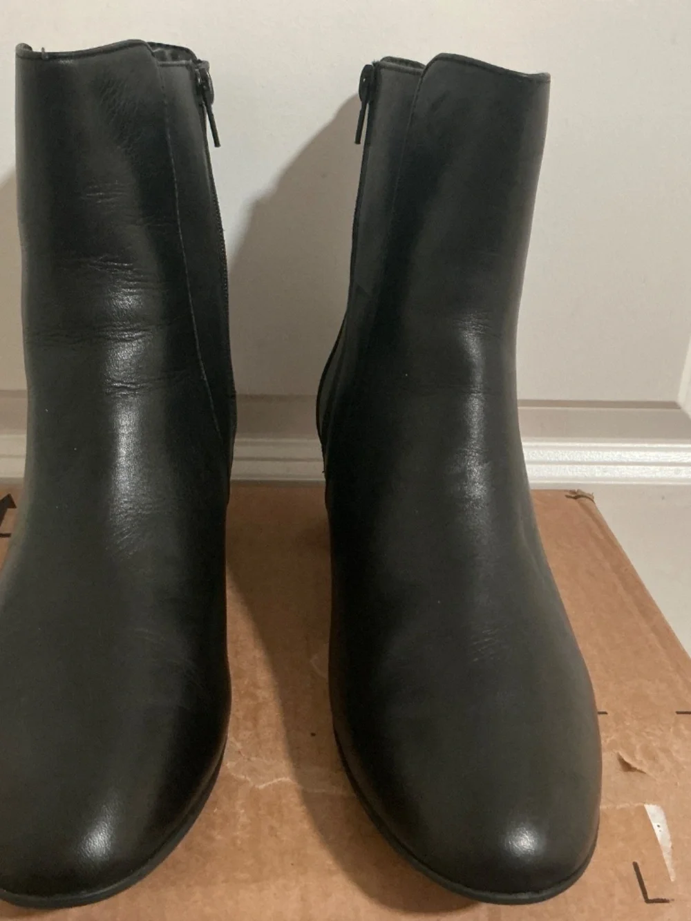 Clarks lightly used