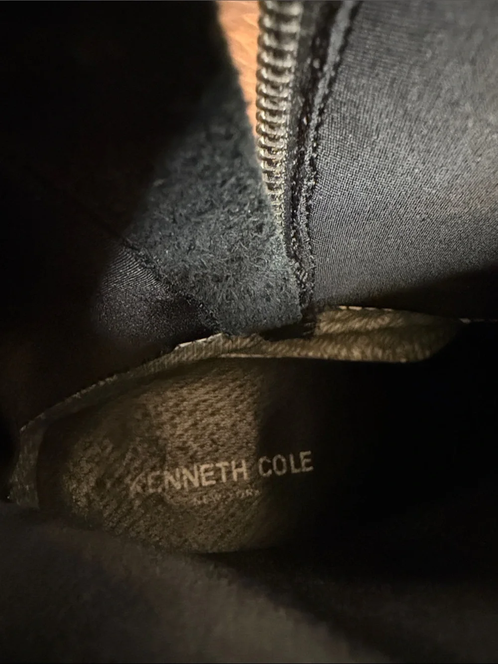 Kenneth Cole classic black
