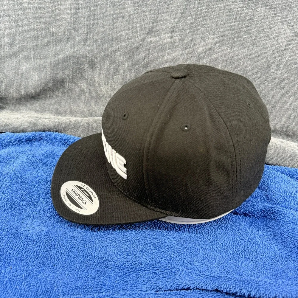 Yupoong classics snapback