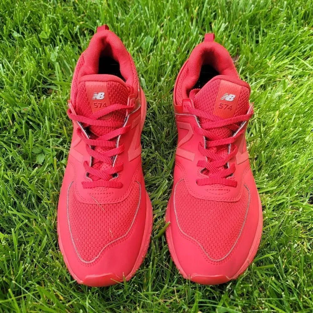 New Balance 574 - Men's Running Shoes - Size 9.5