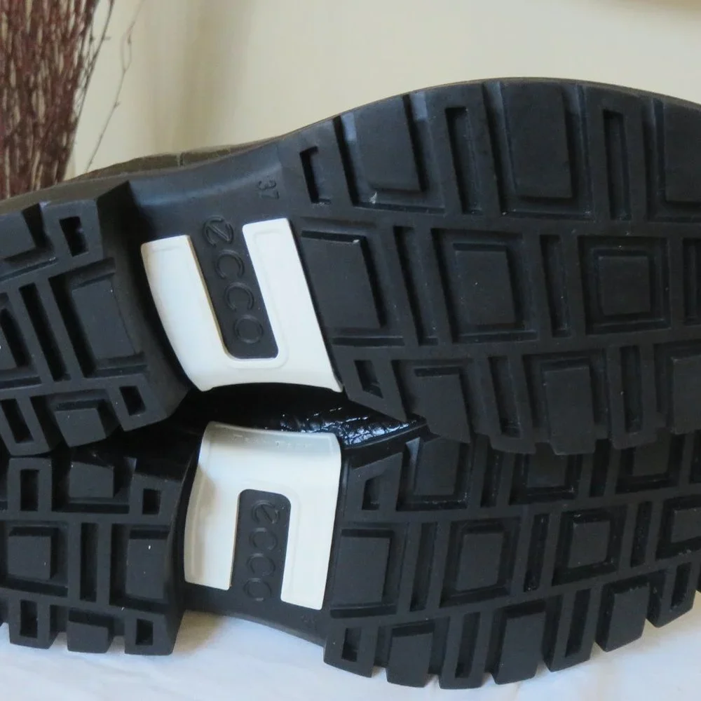 Ecco this boots