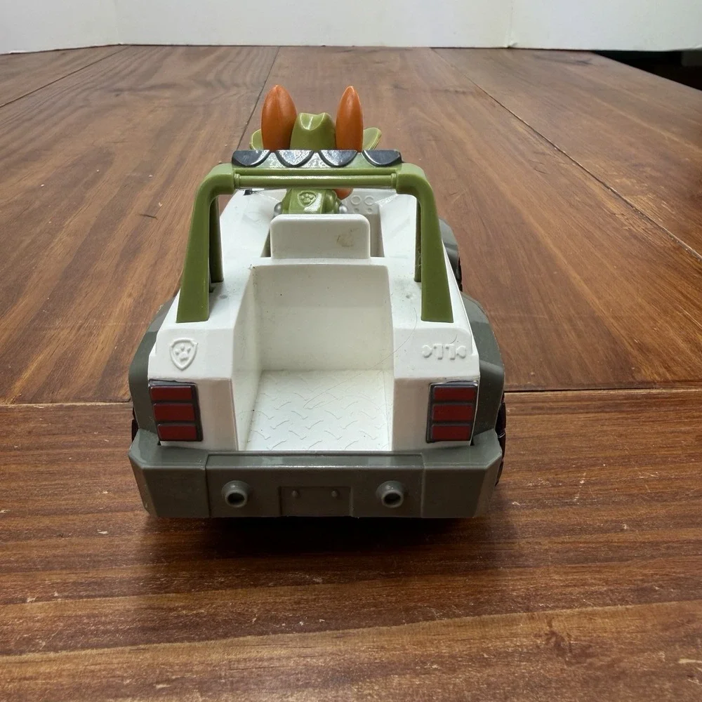 Spin Master product patrol