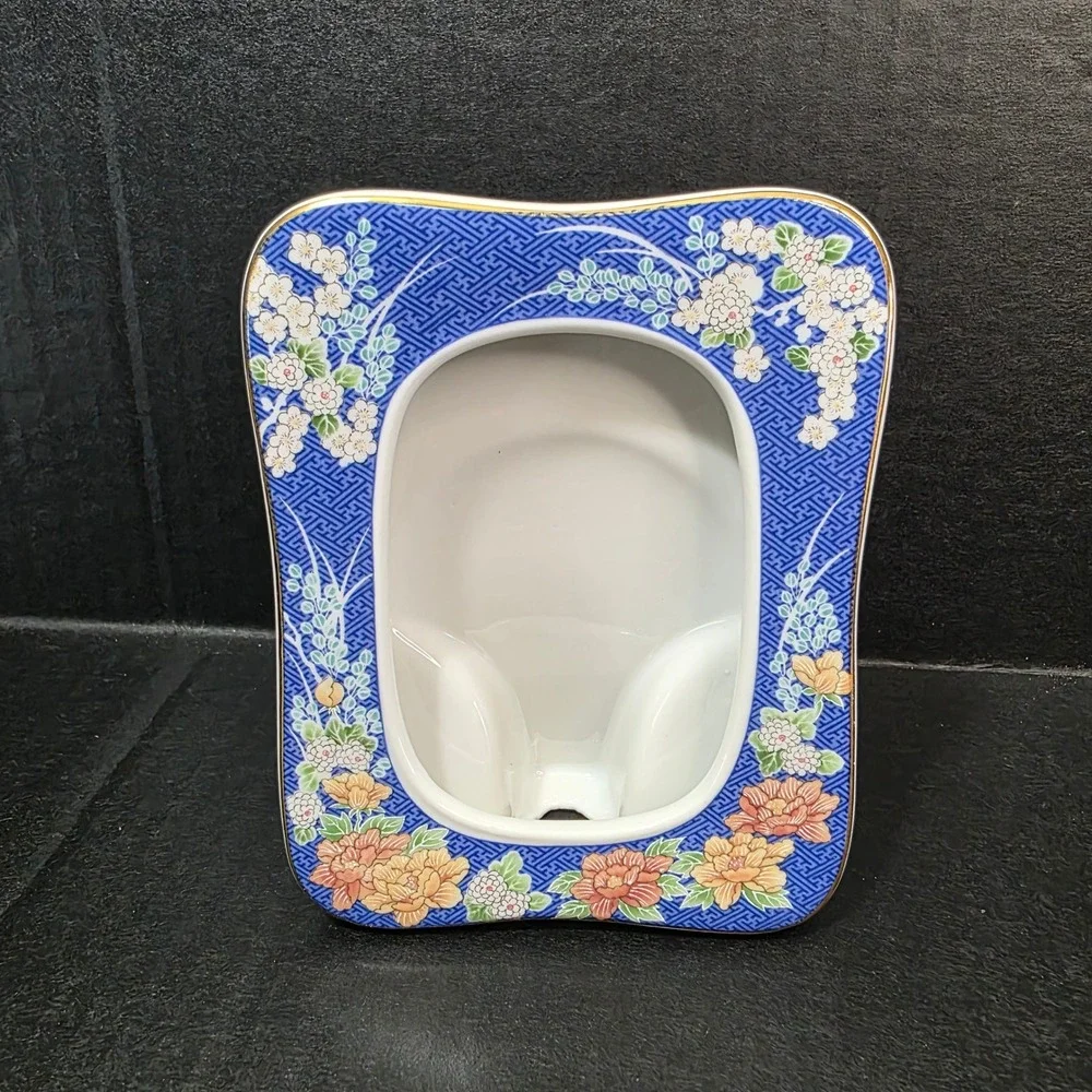 Takahashi San Francisco Picture Frame 1980 Blue Floral Porcelain Gold Trim 5x4‎