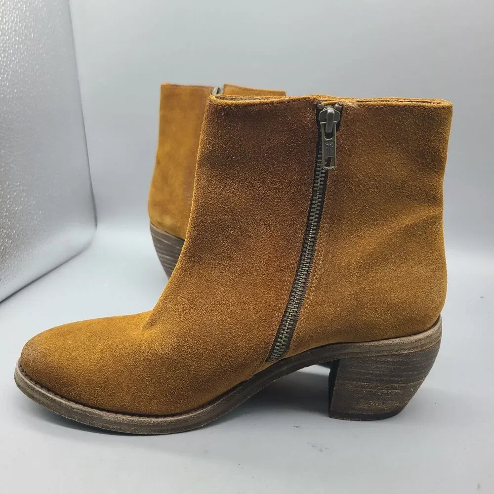 Frye sz new