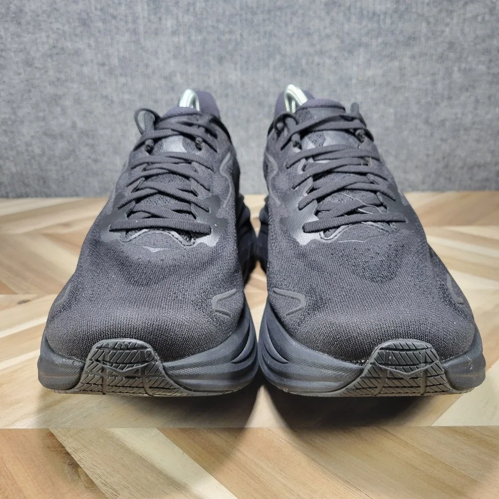 Hoka One One pre owned