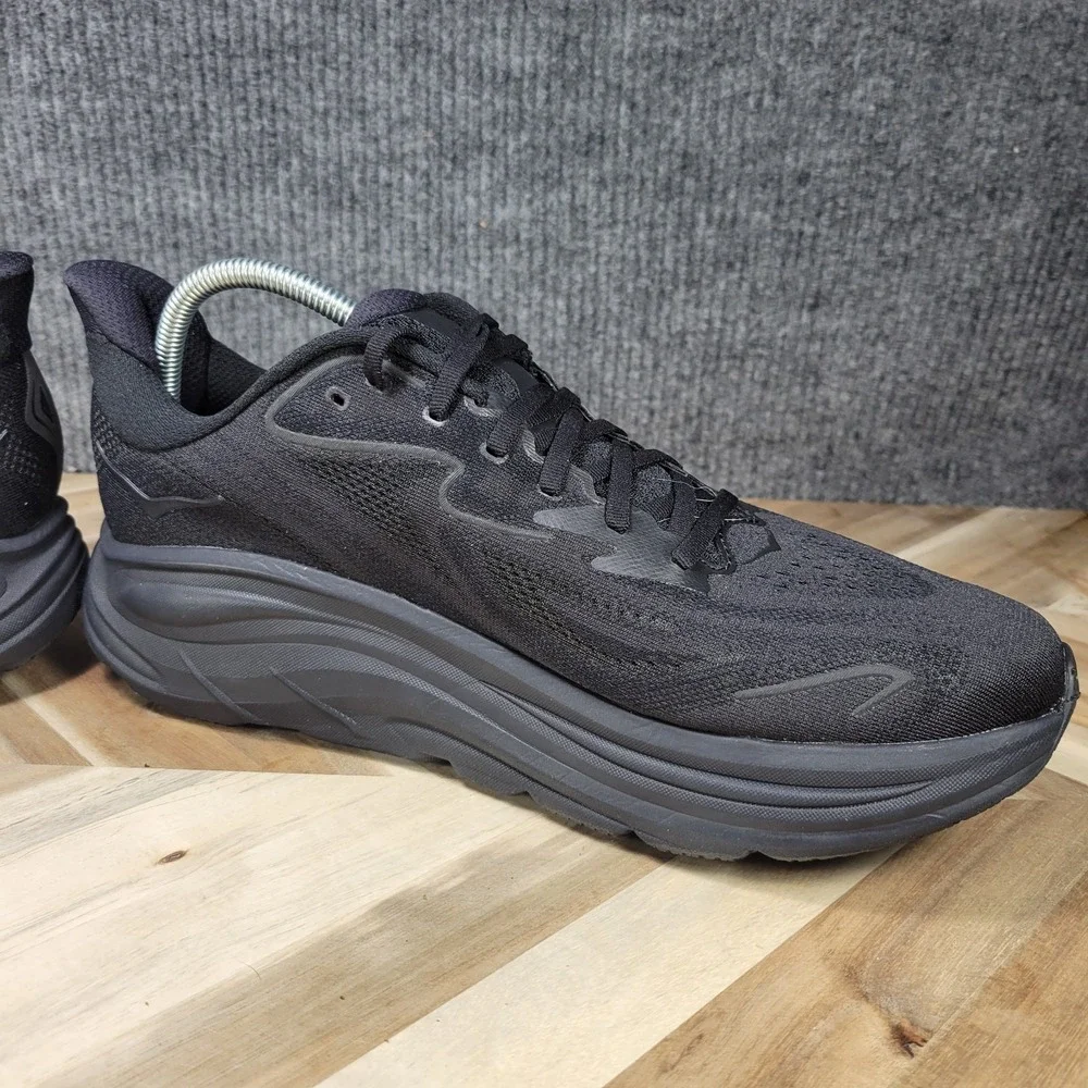 Hoka One One pre owned