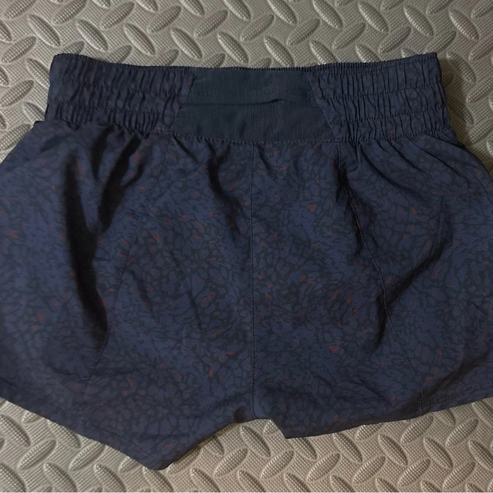 Nike Women's Dark Blue Athletic Shorts‎