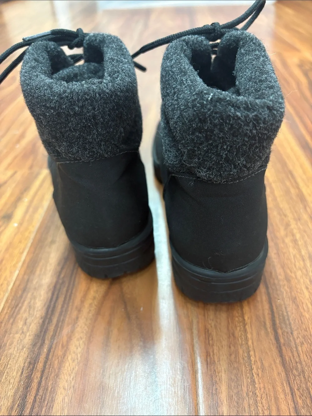 Toe Warmers brand toe