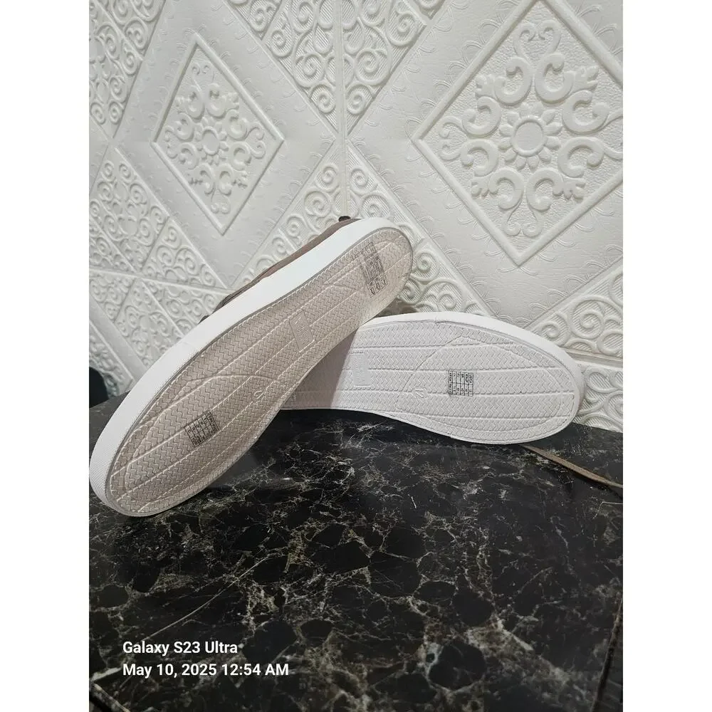 FOREVER 21 Men Khaki Solid Sneakers