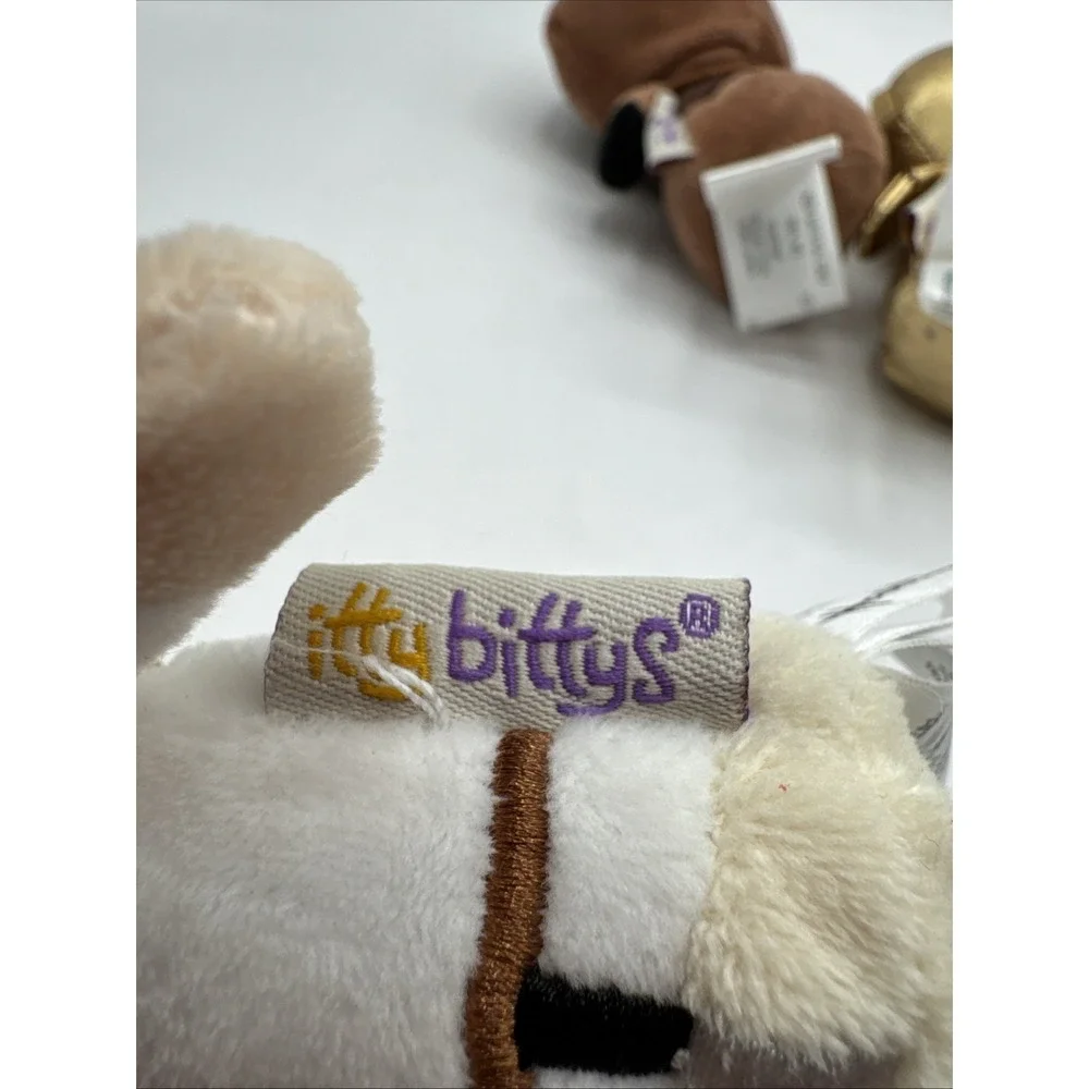 Hallmark itty bittys