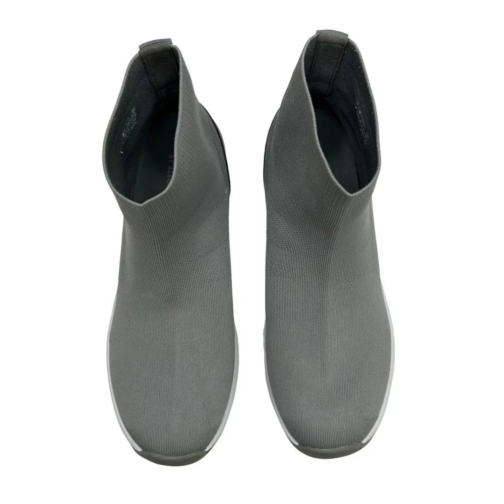 Alegria women size