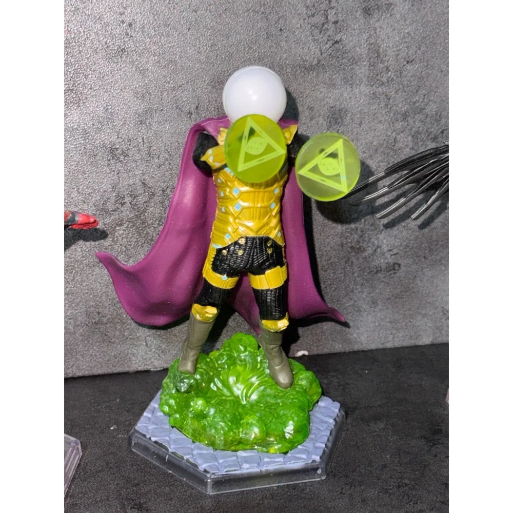 Marvel suit mounted energy