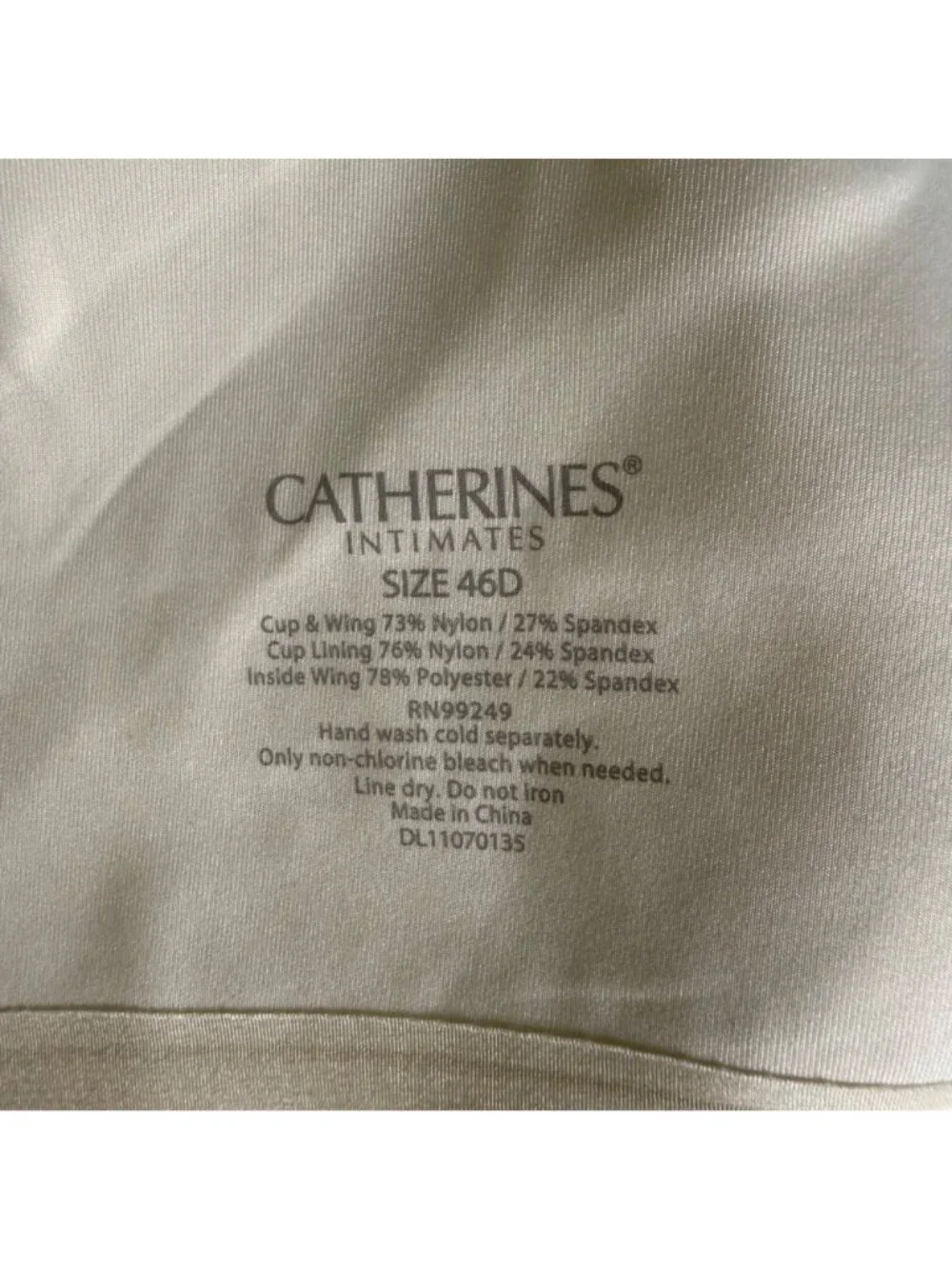 No-Wire Back-Smoothing Bra In Ivory By Catherines 46D NWT