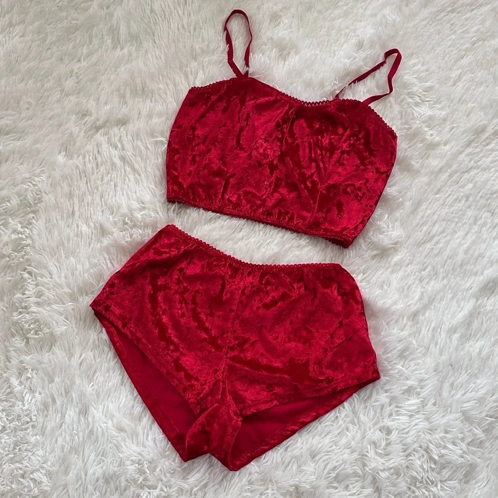 N/A luxuriously soft