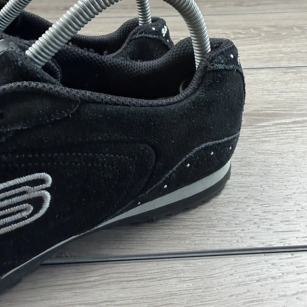 Skechers women suede
