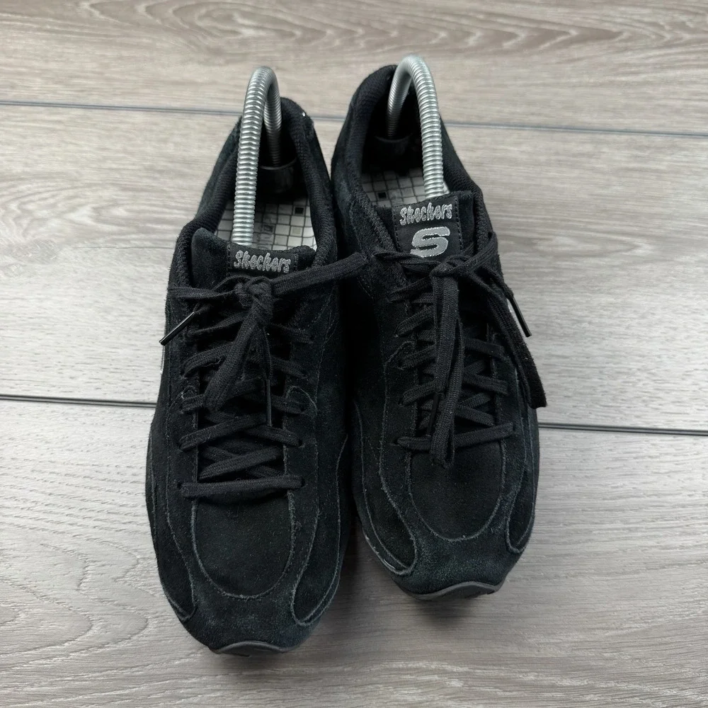 Skechers women suede