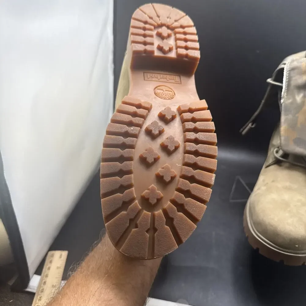 Timberland gives camo