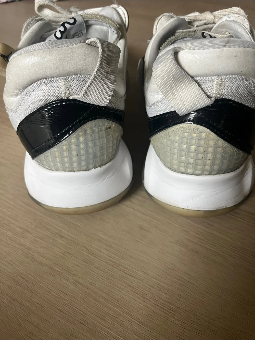 Nike pre owned