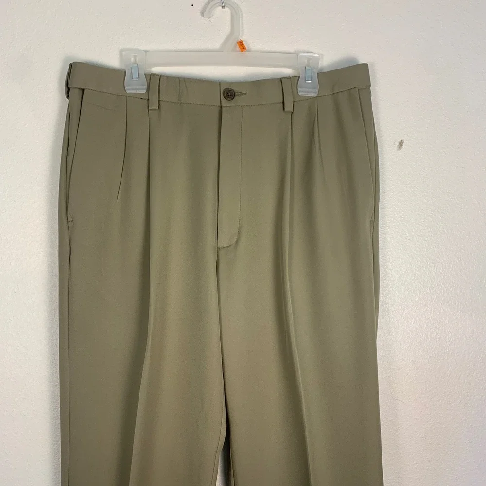 Haggar Cool 18 Pro Mens Dress Pants 36x34 Khaki Flat Front Classic Fit‎