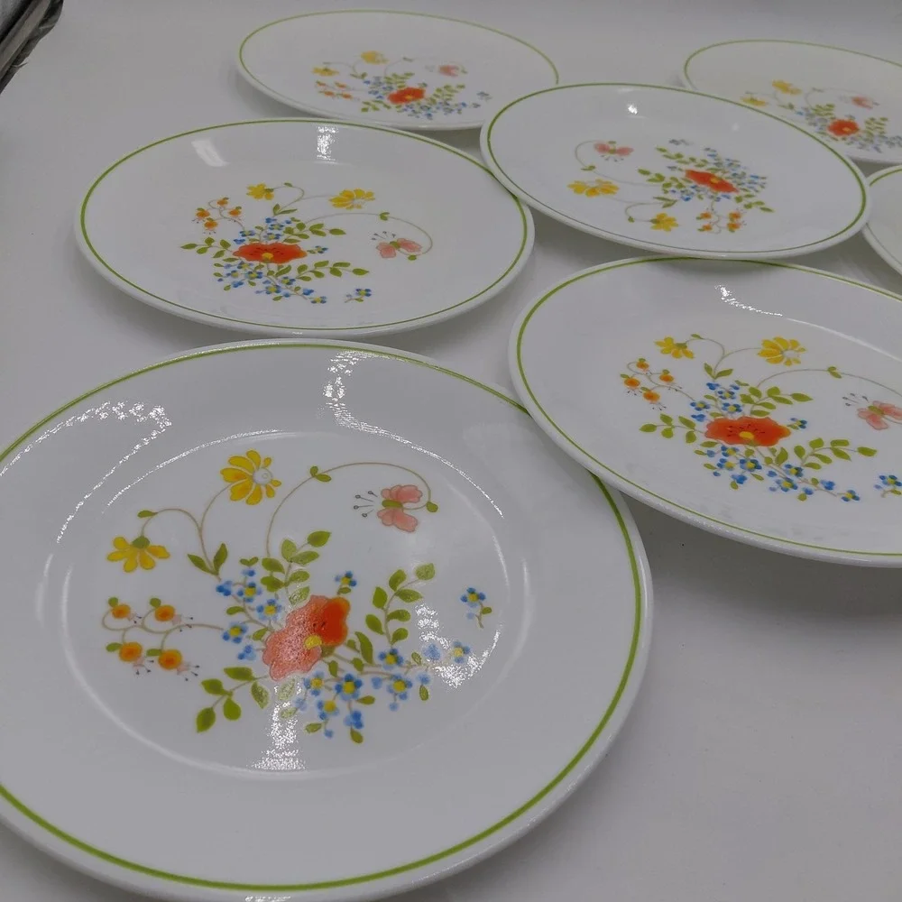 Corelle this vintage