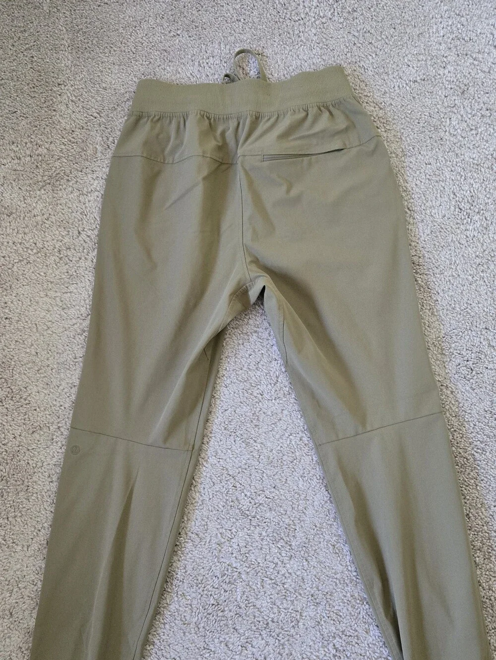 Lululemon Men’s ABC Warpstreme Jogger Regular Size Small Artifact Anti-wrinkle