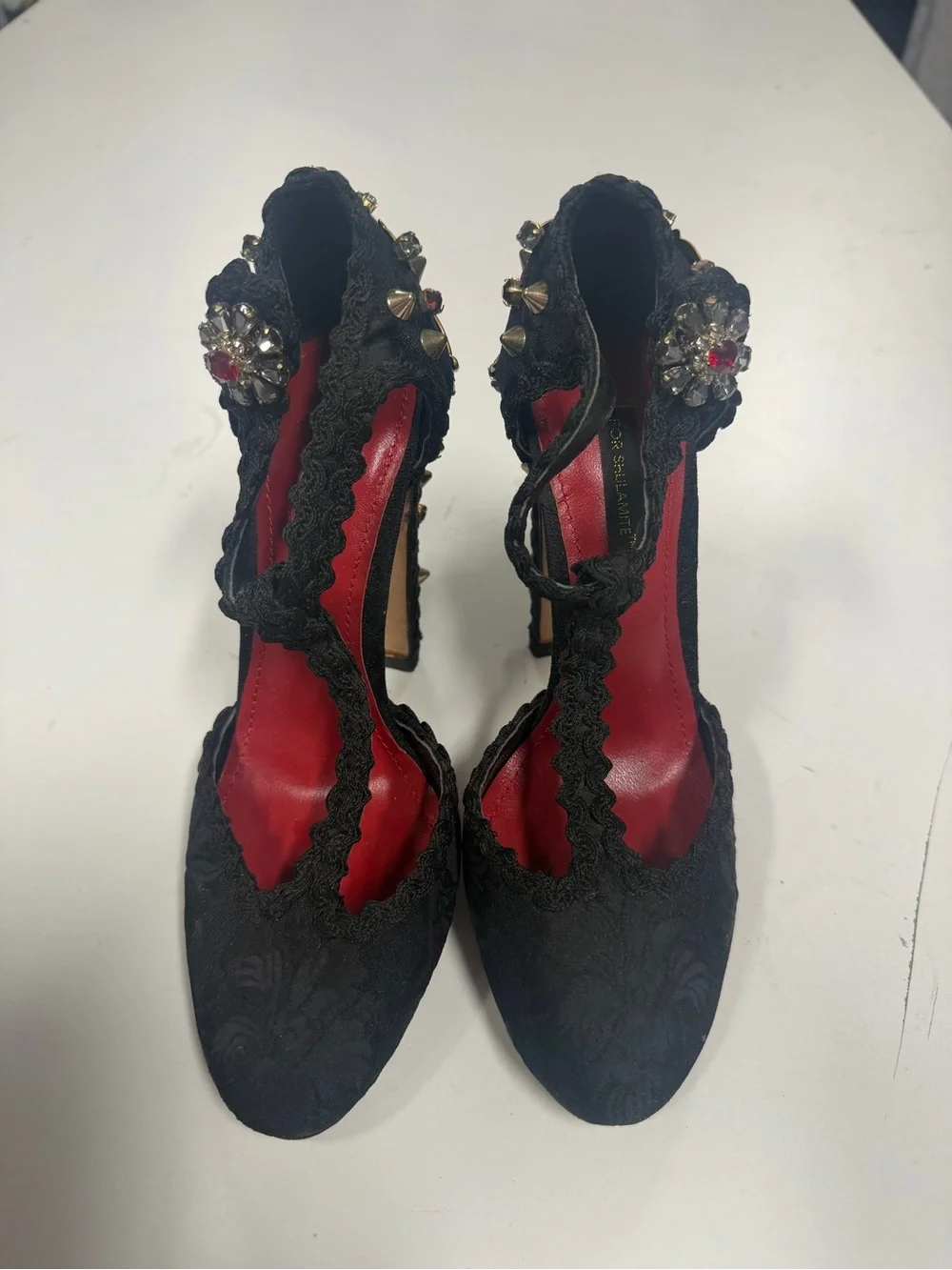 For shulamite elegant black