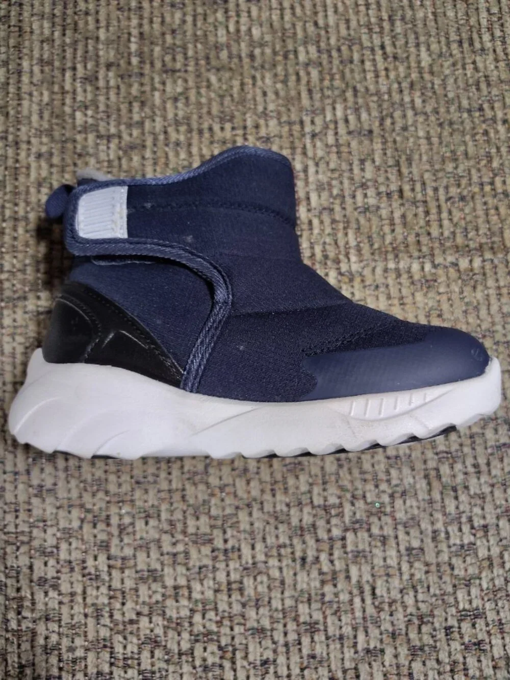 Ashion product pair
