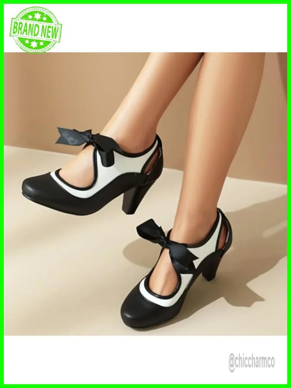 Vintage Mary Jane Lace Up Closed Round Toe Block Heel Pumps 1950s Retro Shoes