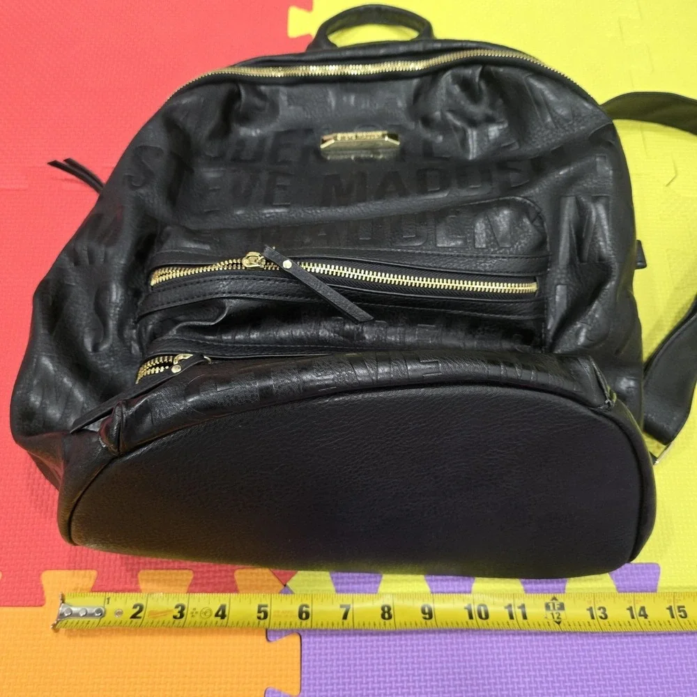 Steve Madden steve madden